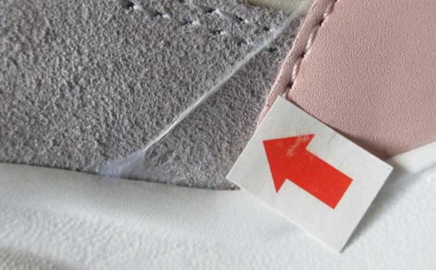 鞋子检品疵点-溢胶